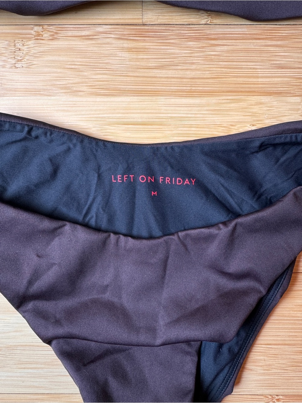 Left On Friday Cold Brew Bikini SET - Picture 6 of 7